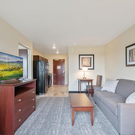 Cobblestone Hotel&Suites - Austin Esterno foto