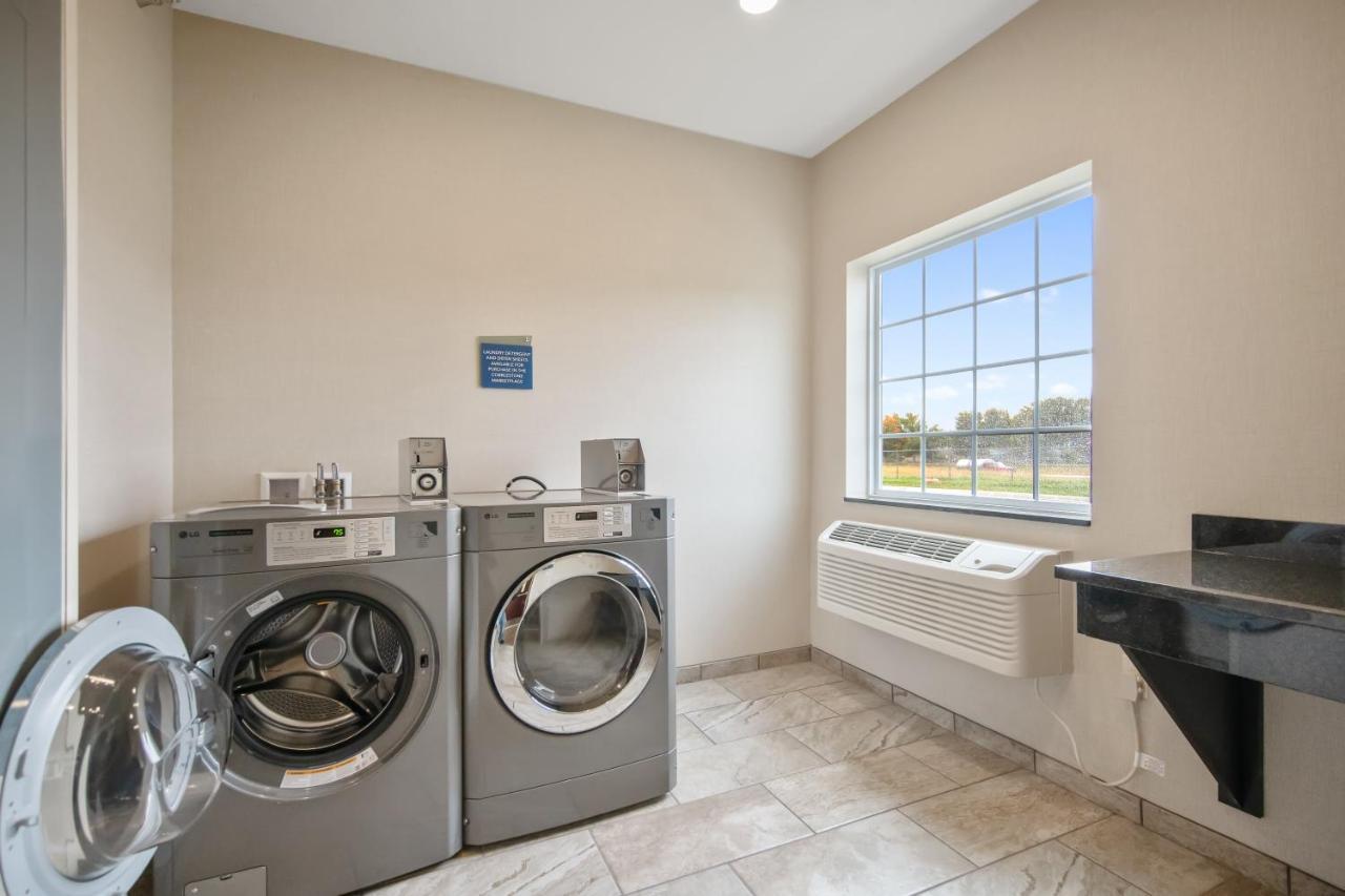 Cobblestone Hotel&Suites - Austin Esterno foto
