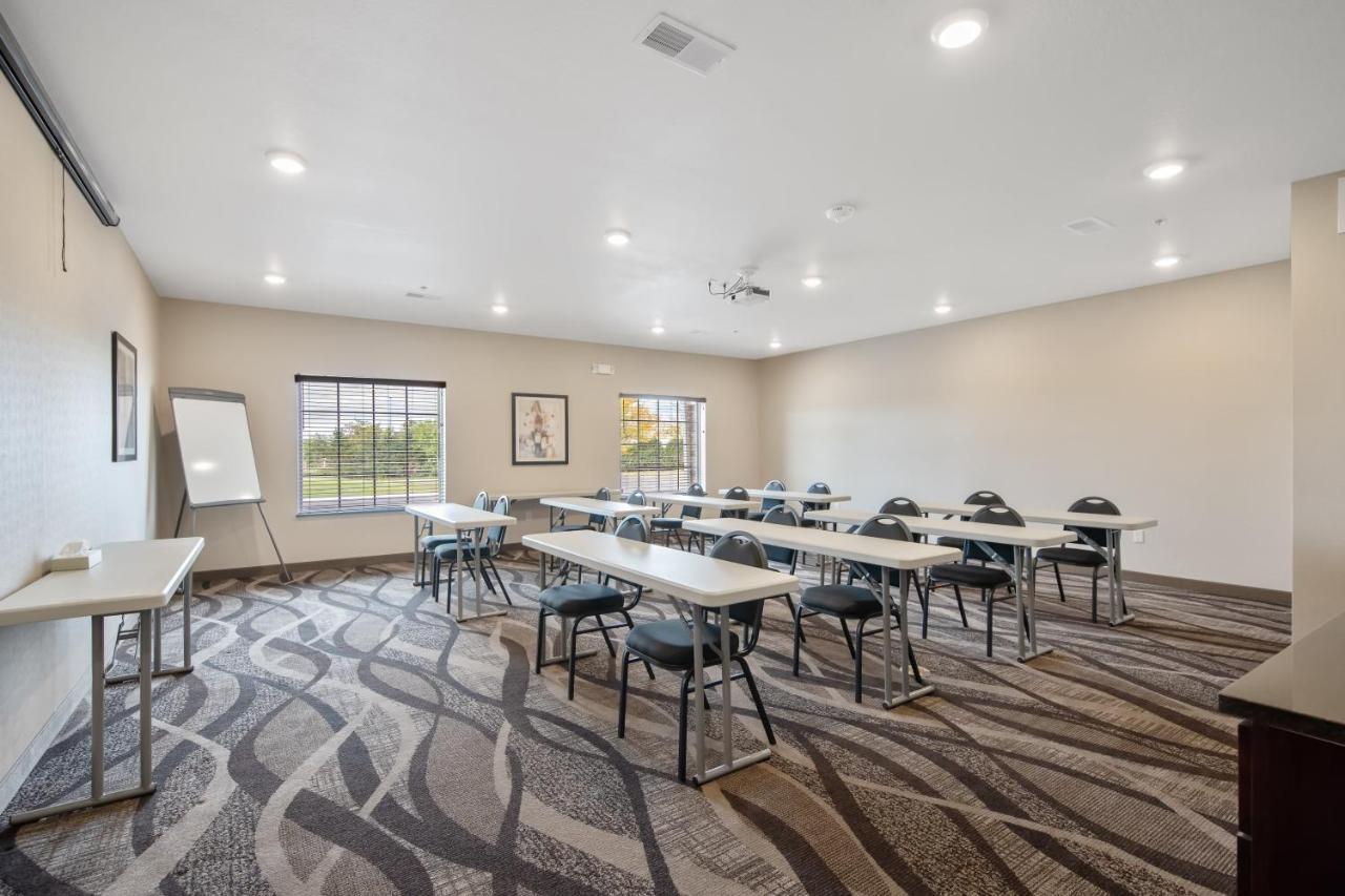 Cobblestone Hotel&Suites - Austin Esterno foto